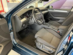 Volkswagen-Passat-13