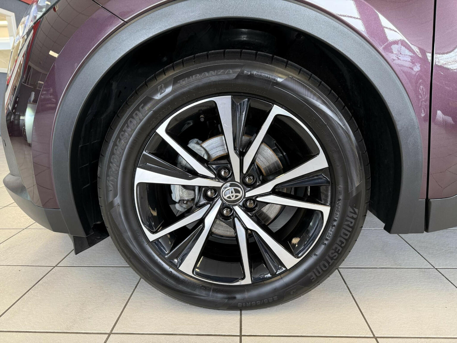 Toyota-C-HR-10