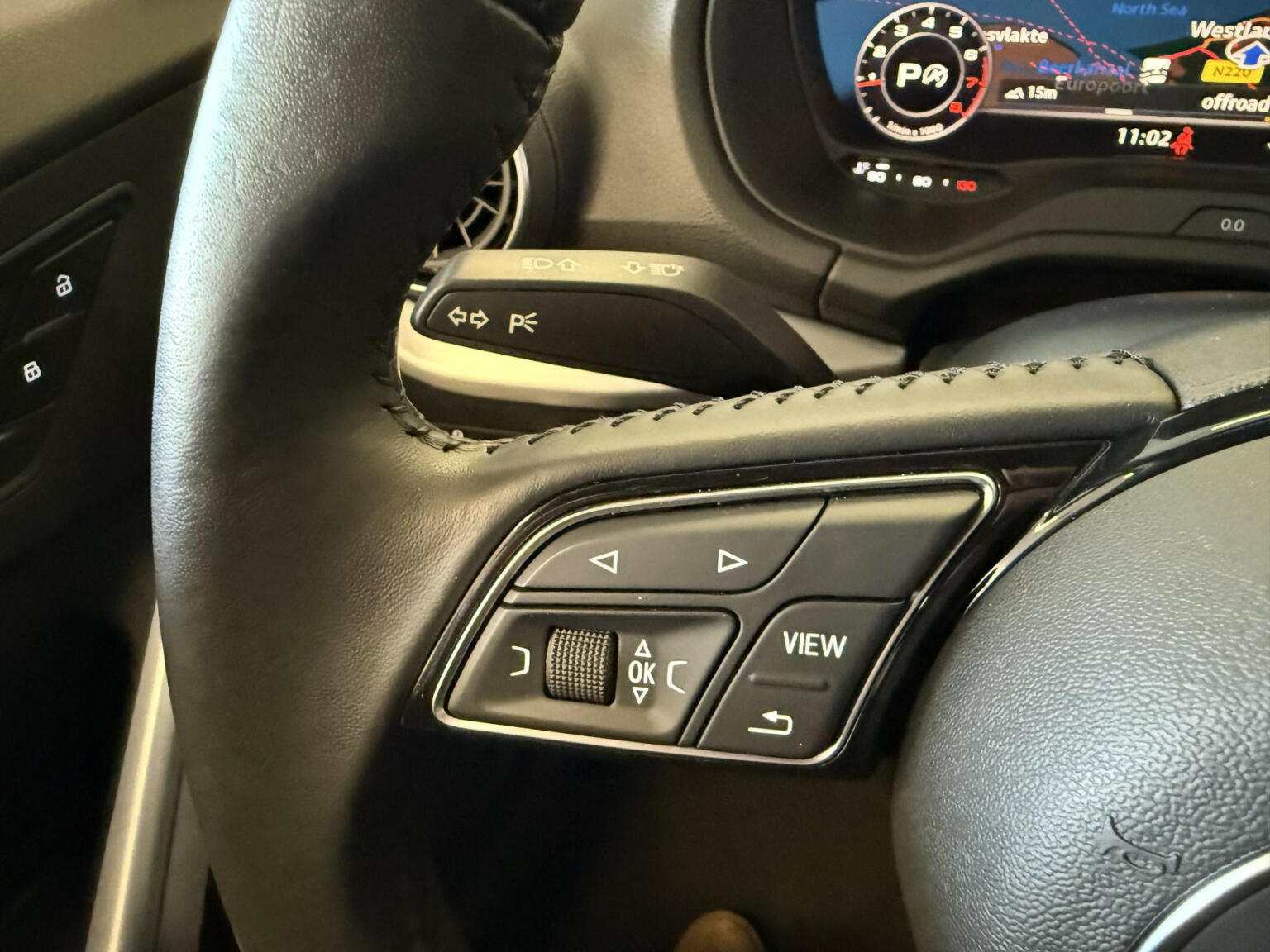 Audi-Q2-27